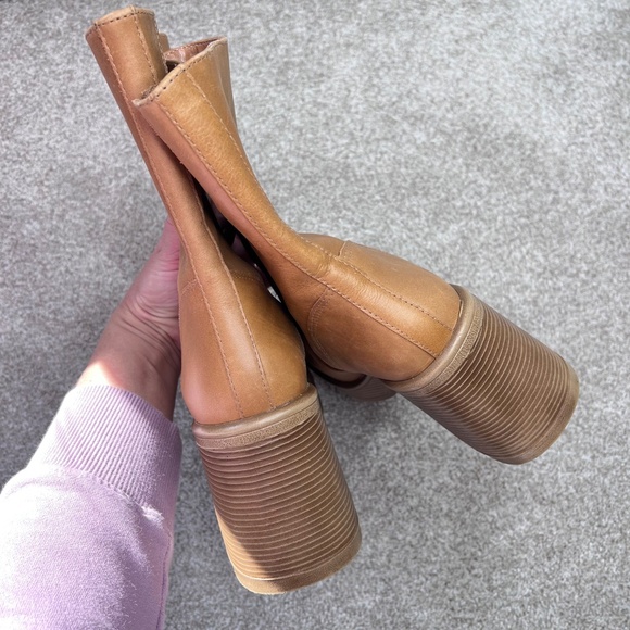 Vintage Y2K Steve Madden Leather Tan Chunky Heel Boots Bratz 10 - Picture 3 of 6